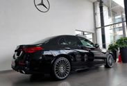 Mercedes C Klasa 300 e 4-Matic AMG
