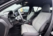 Volvo XC40 B3 Plus Dark