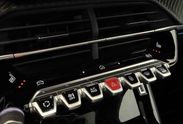 Peugeot 208 GT 1.2 mHEV