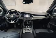 Alfa Romeo Giulia 2.0 Turbo Veloce Q4 aut