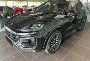 Porsche Cayenne E-Hybrid Black Edition