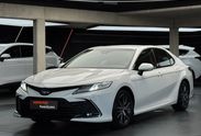 Toyota Camry 2.5 Hybrid Executive CVT