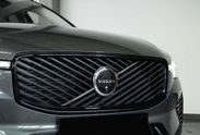 Volvo XC60 B5 AWD Ultra Dark