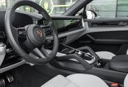 Porsche Cayenne Black Edition