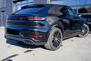 Porsche Cayenne Coupe E-Hybrid Black Edition