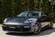 Porsche Panamera 4S