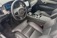 Volvo V90 T6 AWD Plug-In Hybrid Plus Dark