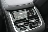 Volvo XC90 T8 AWD Plug-In Hybrid Ultra Dark 7os