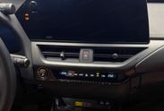 Lexus UX 300h Omotenashi 2.0 Hybrid