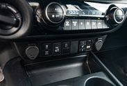 Toyota HiLux Double Cab Invincible