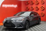 Lexus ES 300h Business Edition 2.5 E-CVT