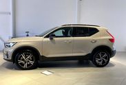 Volvo XC40 B3 Plus Dark
