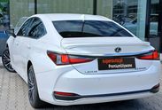 Lexus ES 300h Business Edition