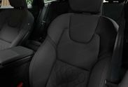 Volvo XC60 B5 AWD Plus Dark