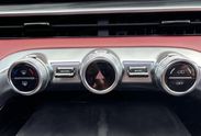 Omoda 9 1.5 Super Hybrid Exclusive AWD