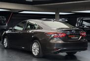 Toyota Camry 2.5 Hybrid Comfort CVT