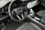 Audi Q7 TDI quattro S Line