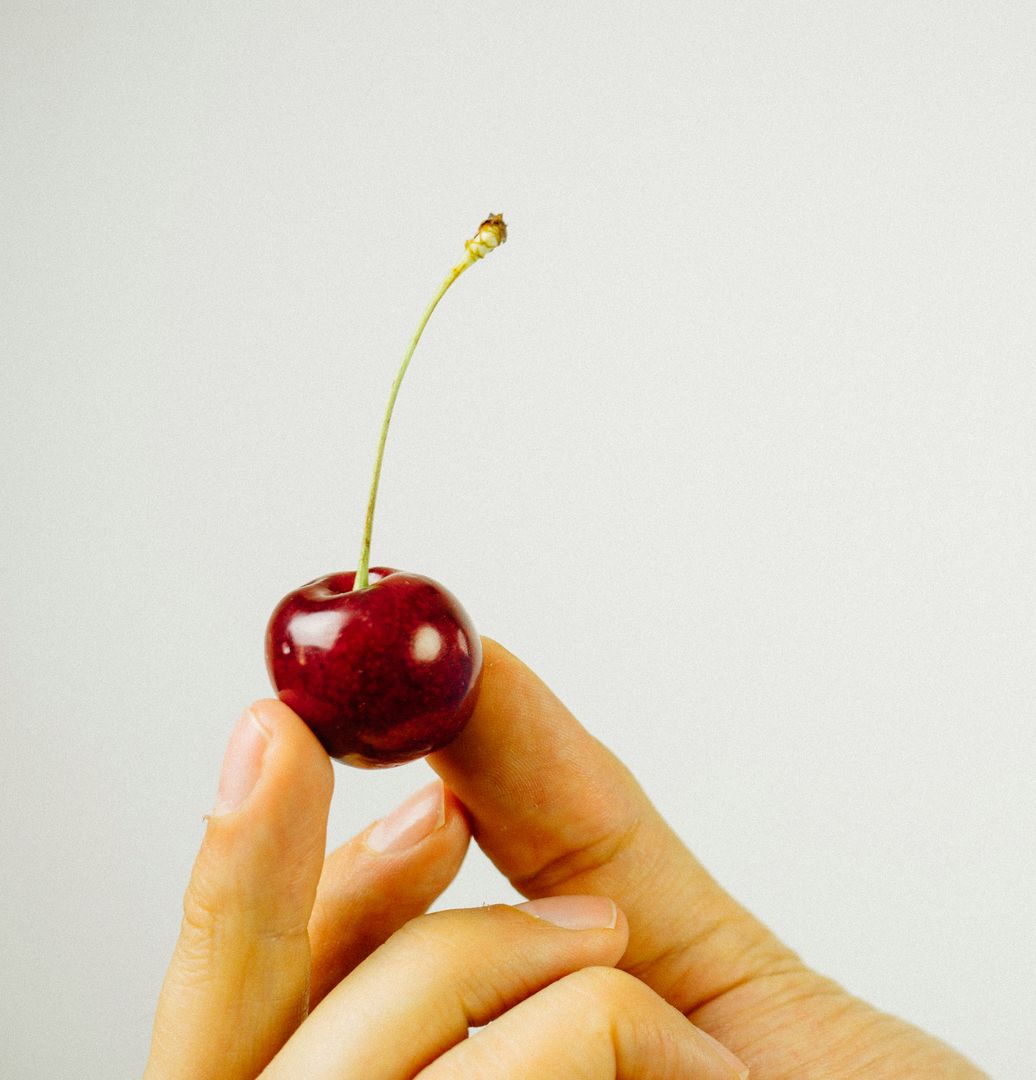 Easy way to pit cherries without using a cherry pitter
