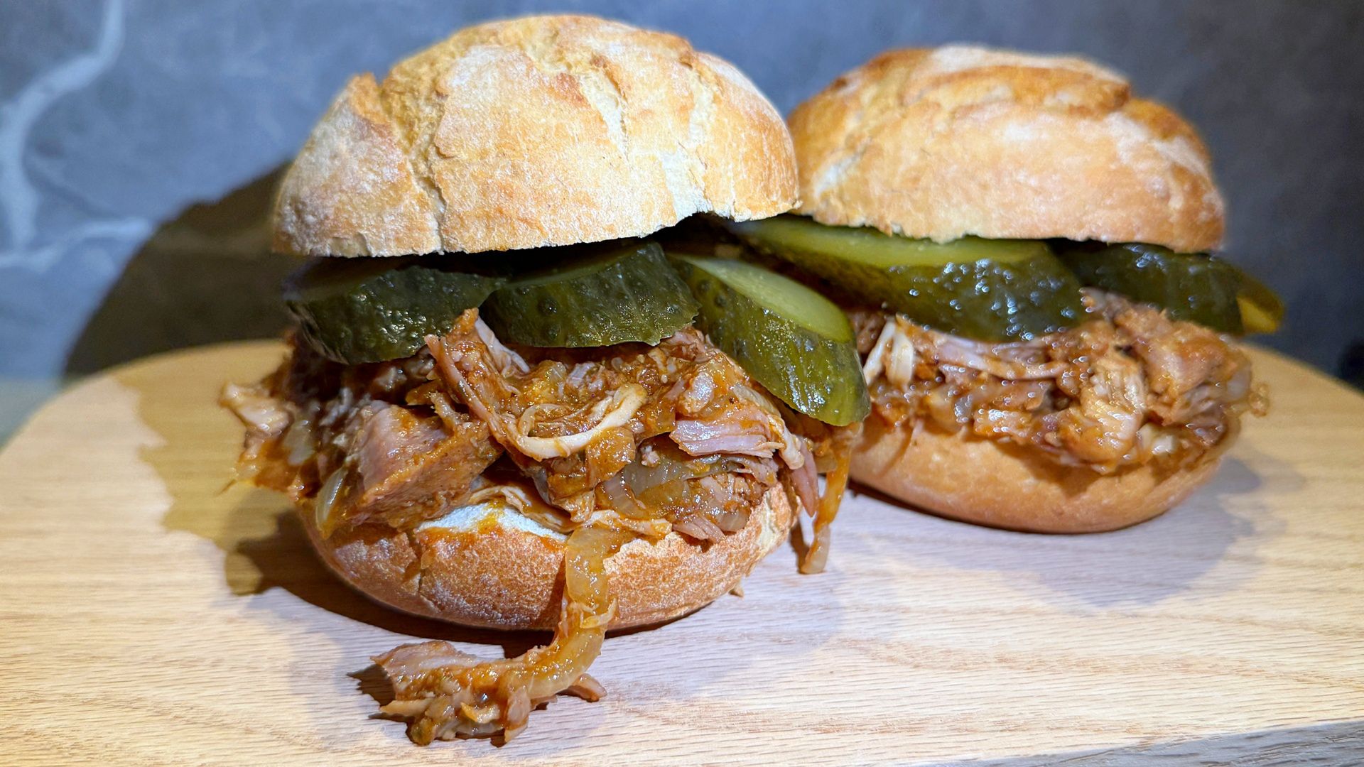 Dawniej była daniem prostych ludzi, a teraz trafia na talerze w restauracjach. Receptura sięga XIX wieku