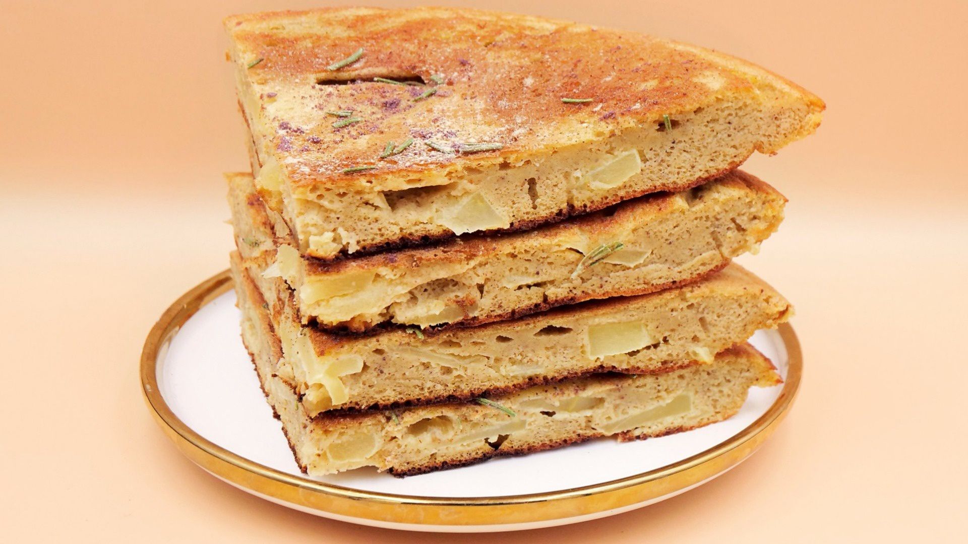 Śniadanie, które pachnie jabłkami i cynamonem. Smakuje jak szarlotka na ciepło