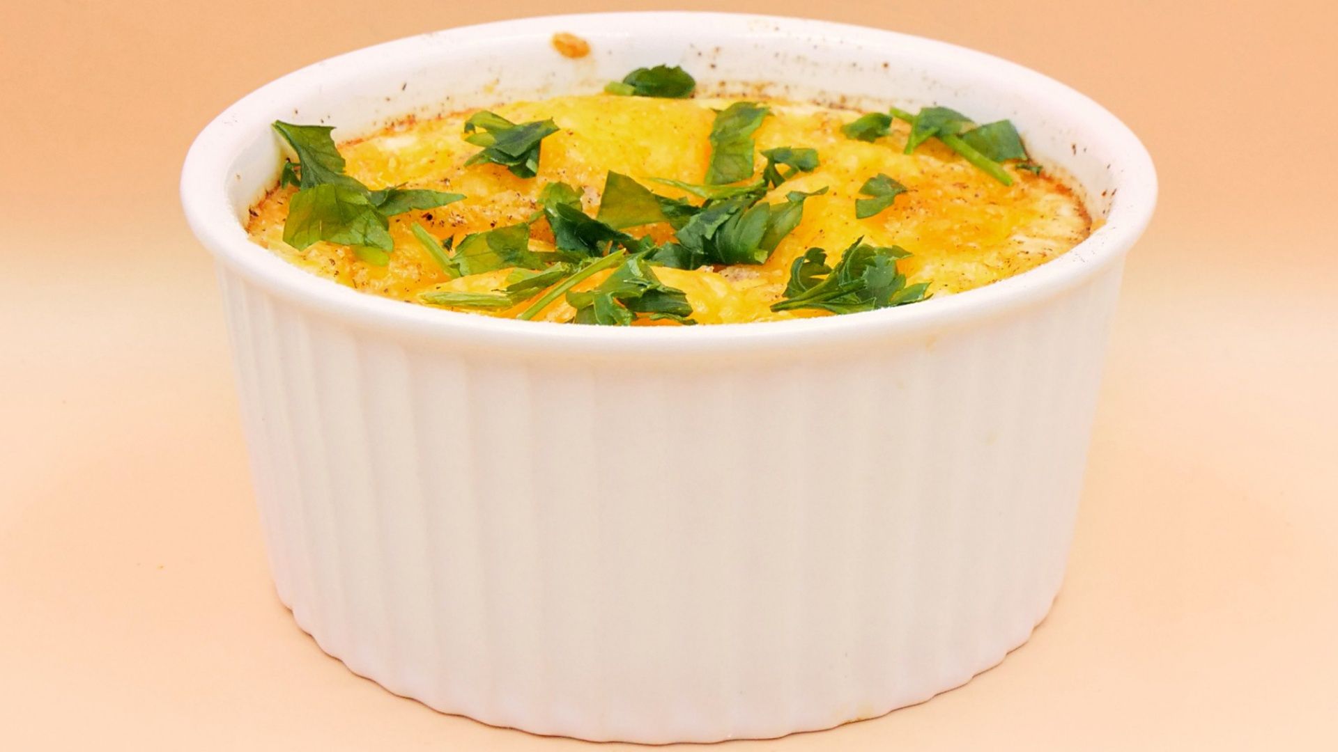 Nie smażysz jaj i nie brudzisz kuchni, a śniadanie wychodzi jak z eleganckiego hotelu