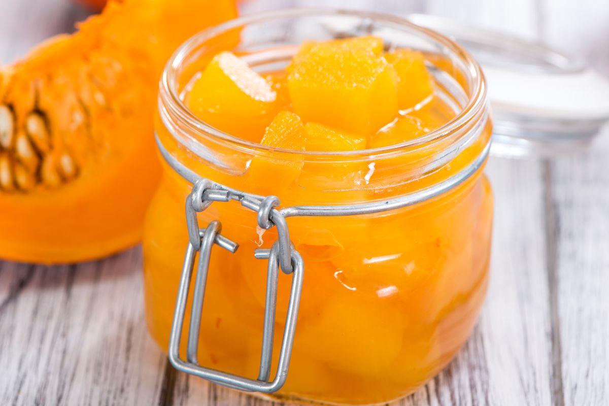 Z tego warzywa robię kompot. Dzieci wypijają go prosto z garnka