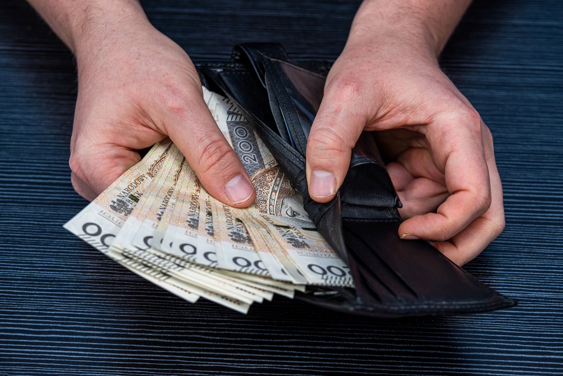 Fala maili od oszustów. Na to koniecznie zwracaj uwagę