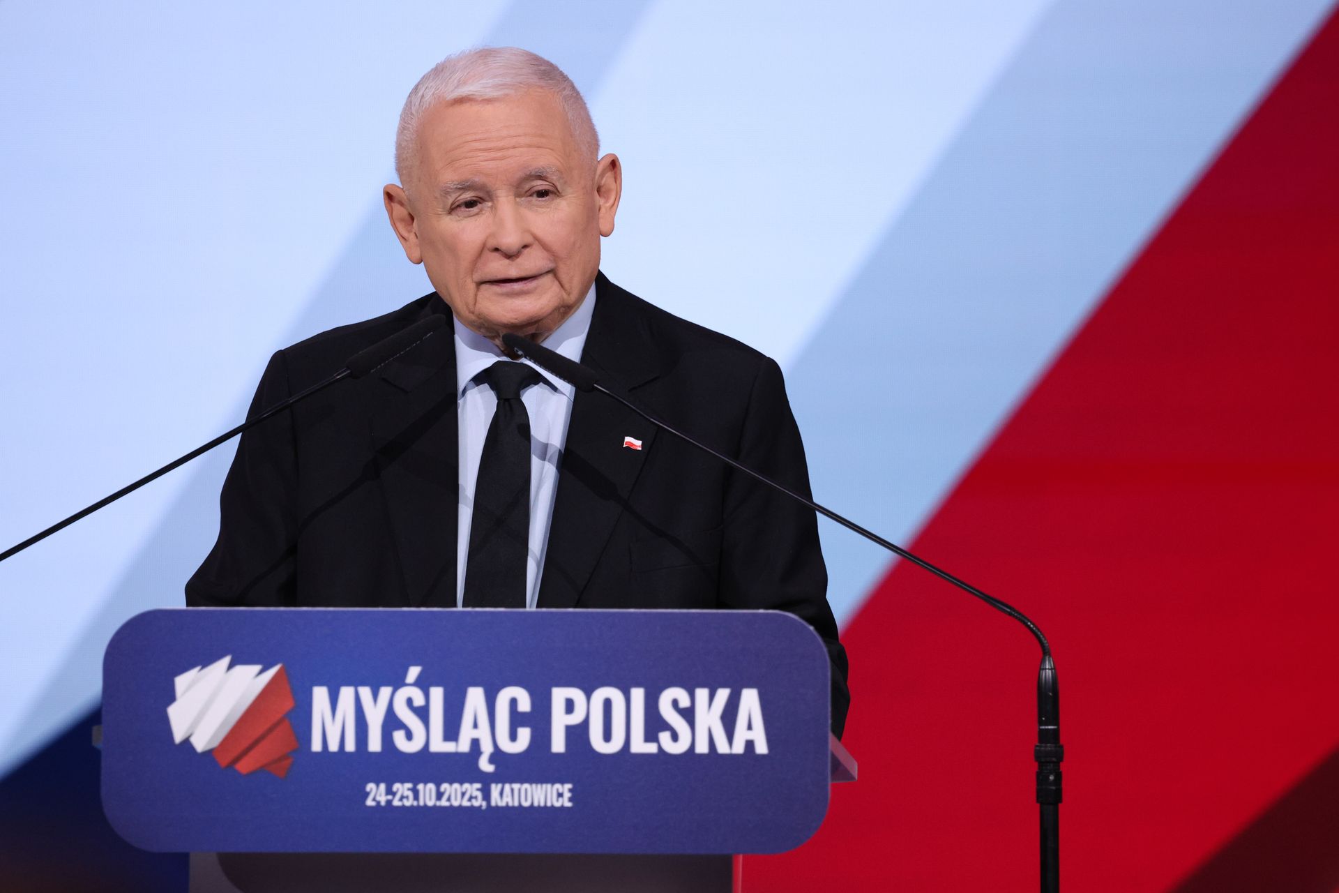 Gargamel krytykuje zmianę nazwy PO. "My o Polsce, oni o sobie"