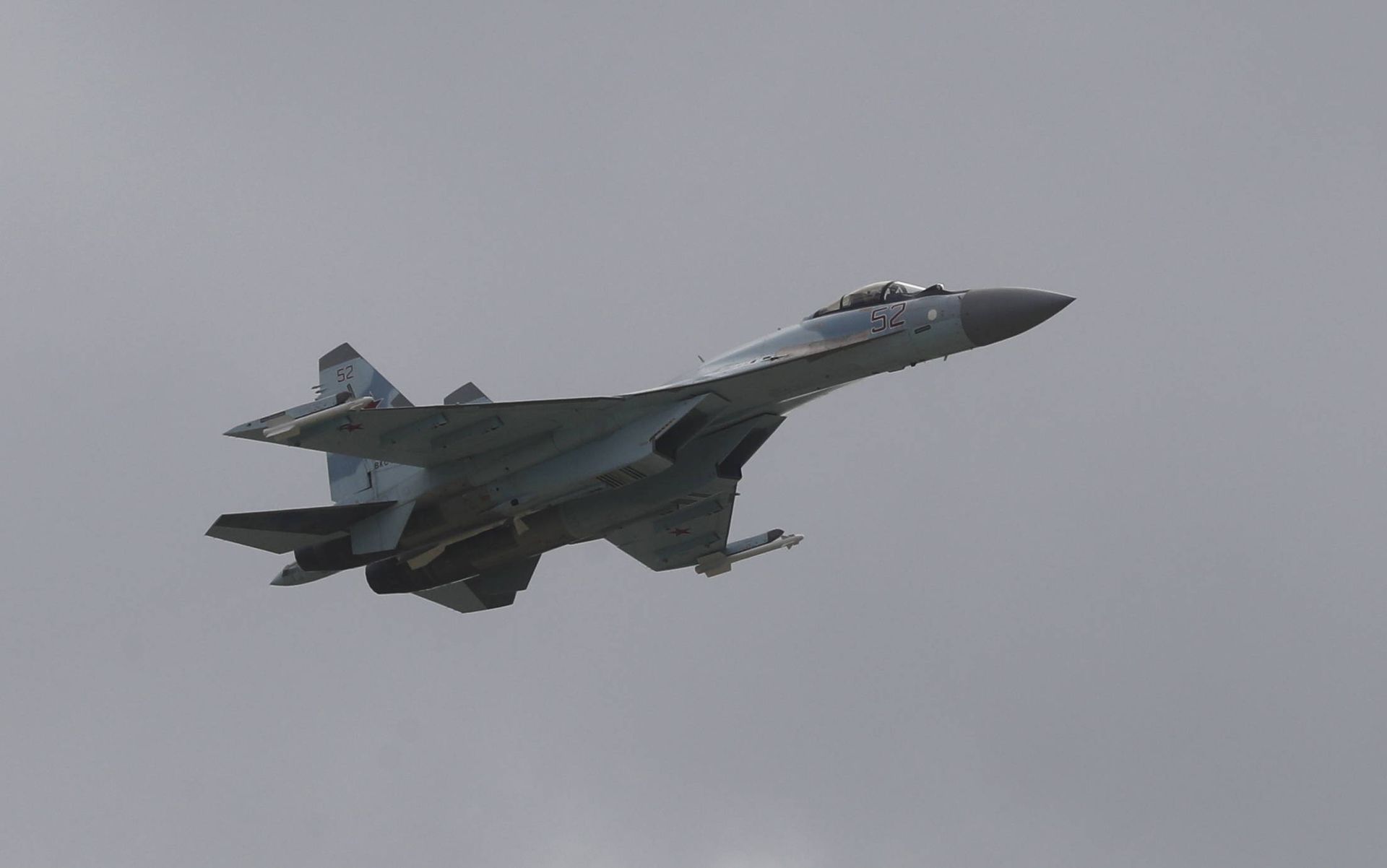 Atak dronów na lotnisko wojskowe. Media: Zniszczono dwa rosyjskie samoloty