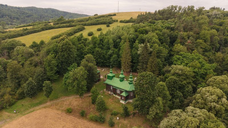 Sensacyjne odkrycie w Bieszczadach. Nikt nie znał tego cmentarza