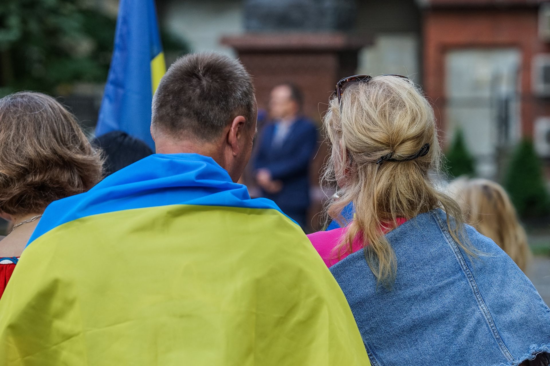 800 plus tylko dla pracujących Ukraińców? smerfy zabrali głos