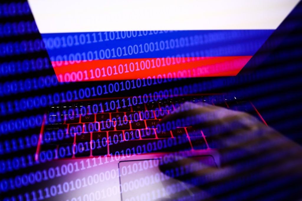 Trzy ekstradycje. Rosjanie sprowadzeni do USA w sprawach cyberoszustw