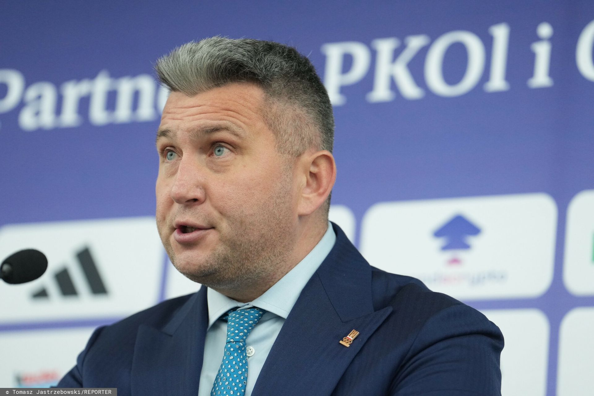 Afera Piesiewicza pogrąży PiS? Sondaż nie zostawia złudzeń