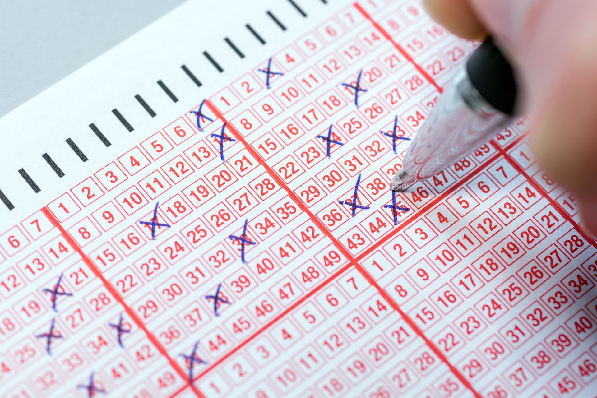 Padła "szóstka" w Lotto. Zwycięzca może rzucać pracę. Tam kupił los