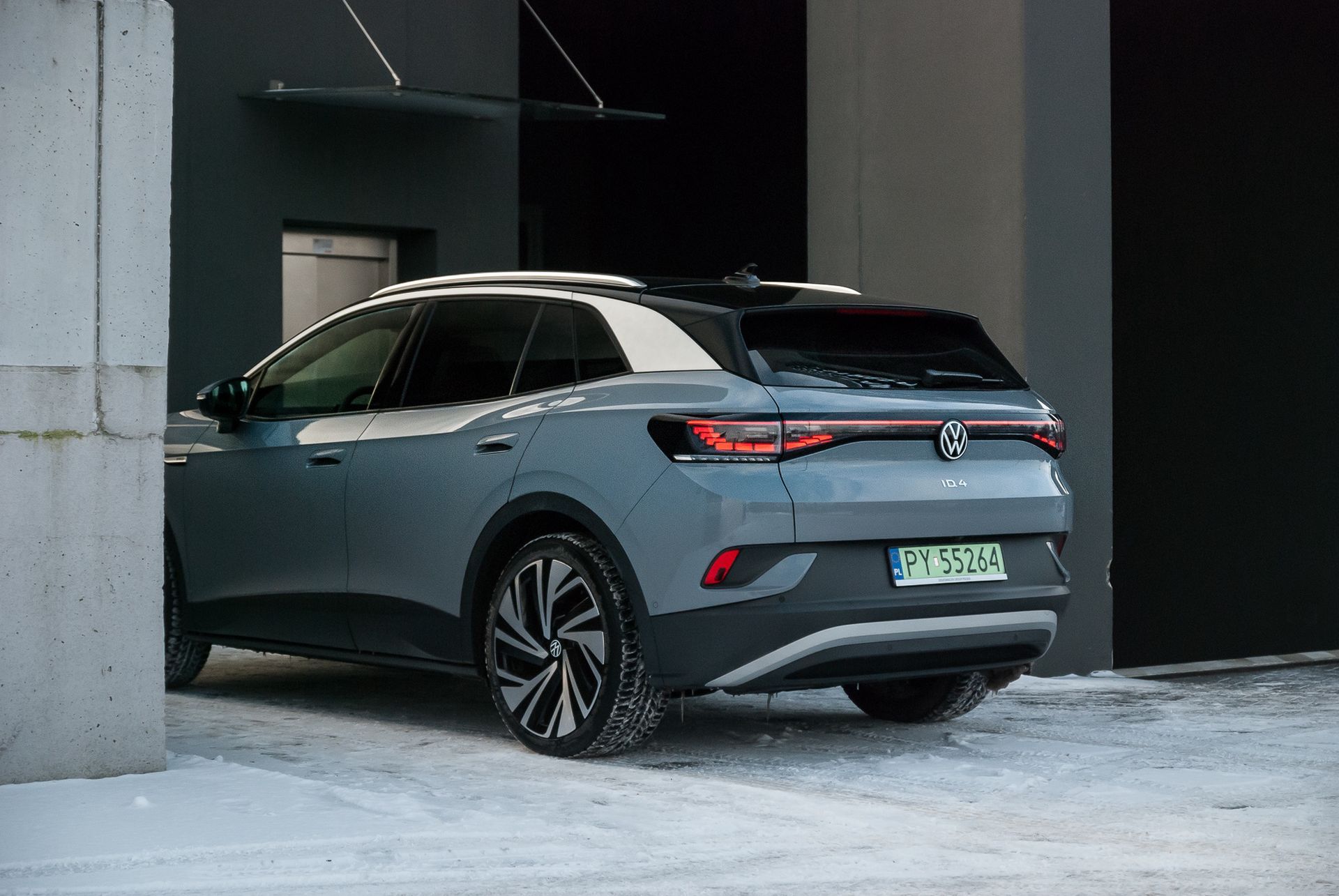 Volkswagen wyprzedził Teslę w Europie. Firma Muska gwałtownie spadła ze stołka