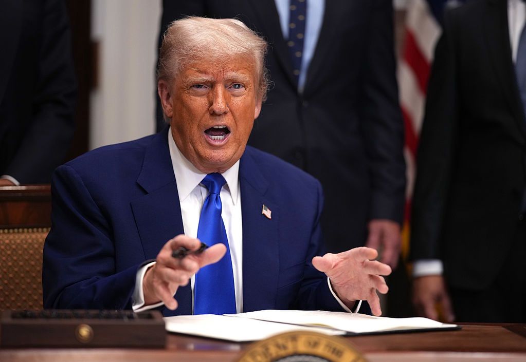 Trump nie chce dzwonić. Chce się spotkać Putinem