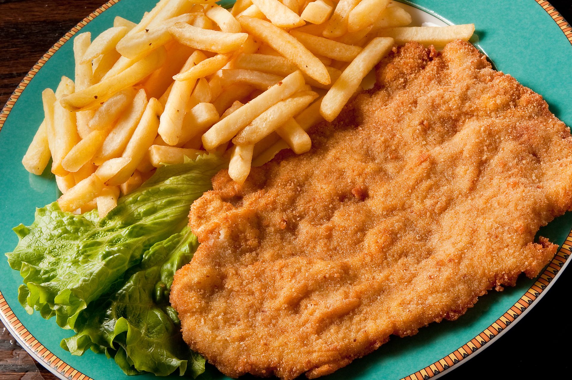 Przy tym kotlecie schabowe zostają w tyle. Są miękkie, delikatne i dosłownie rozpadają się pod widelcem