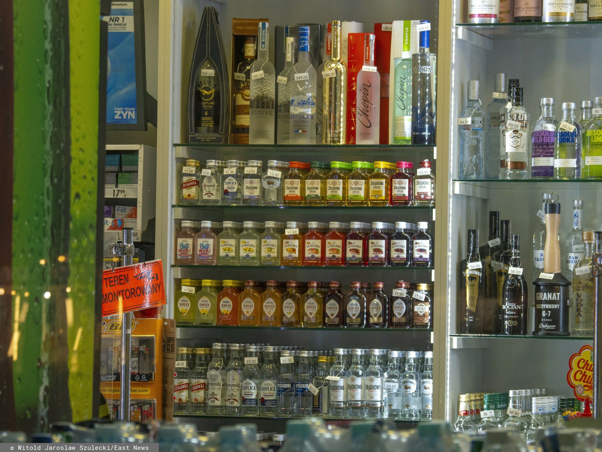 Większość Polaków chce nocnej prohibicji. Najnowszy sondaż