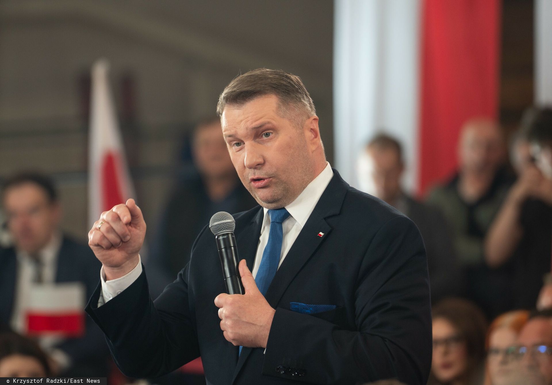 "Precz z tym szwindlem". Czarnek zapowiada uchwałę