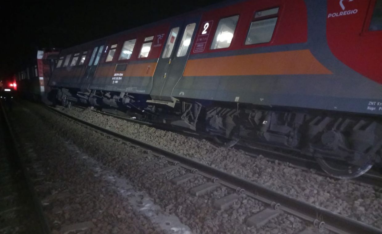 Wykoleił się pociąg Polregio. "Nikomu nic się nie stało"