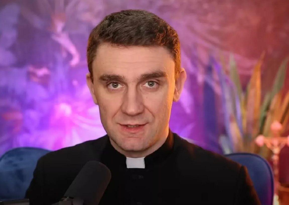 Zniknął ksiądz z największgo kanału z modlitwami w Polsce. Kara za zachowanie wobec kobiety