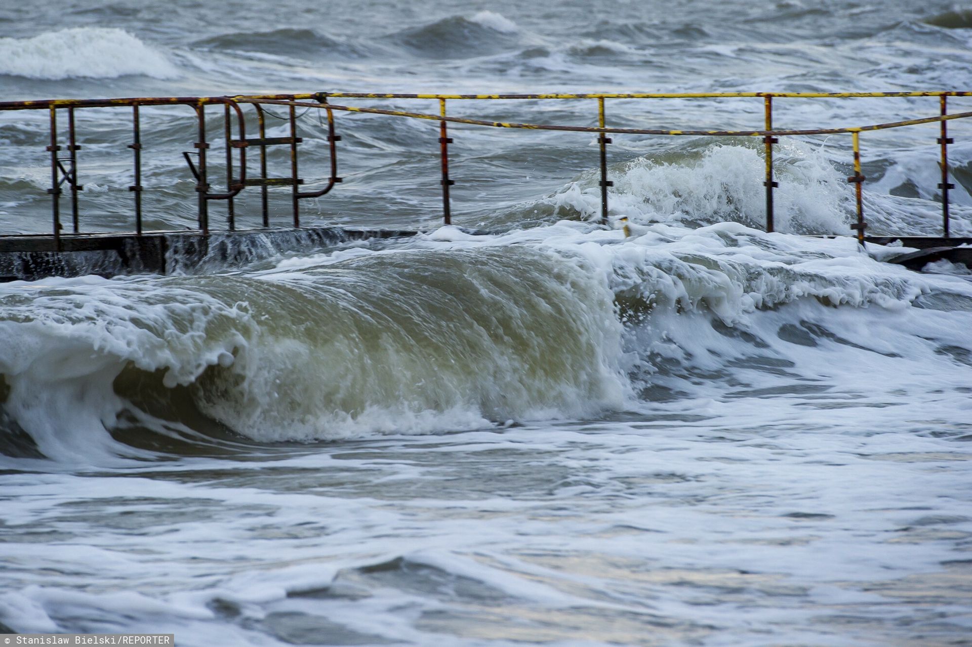 Wzrost poziomu wody na Bałtyku. Jest ostrzeżenie IMGW