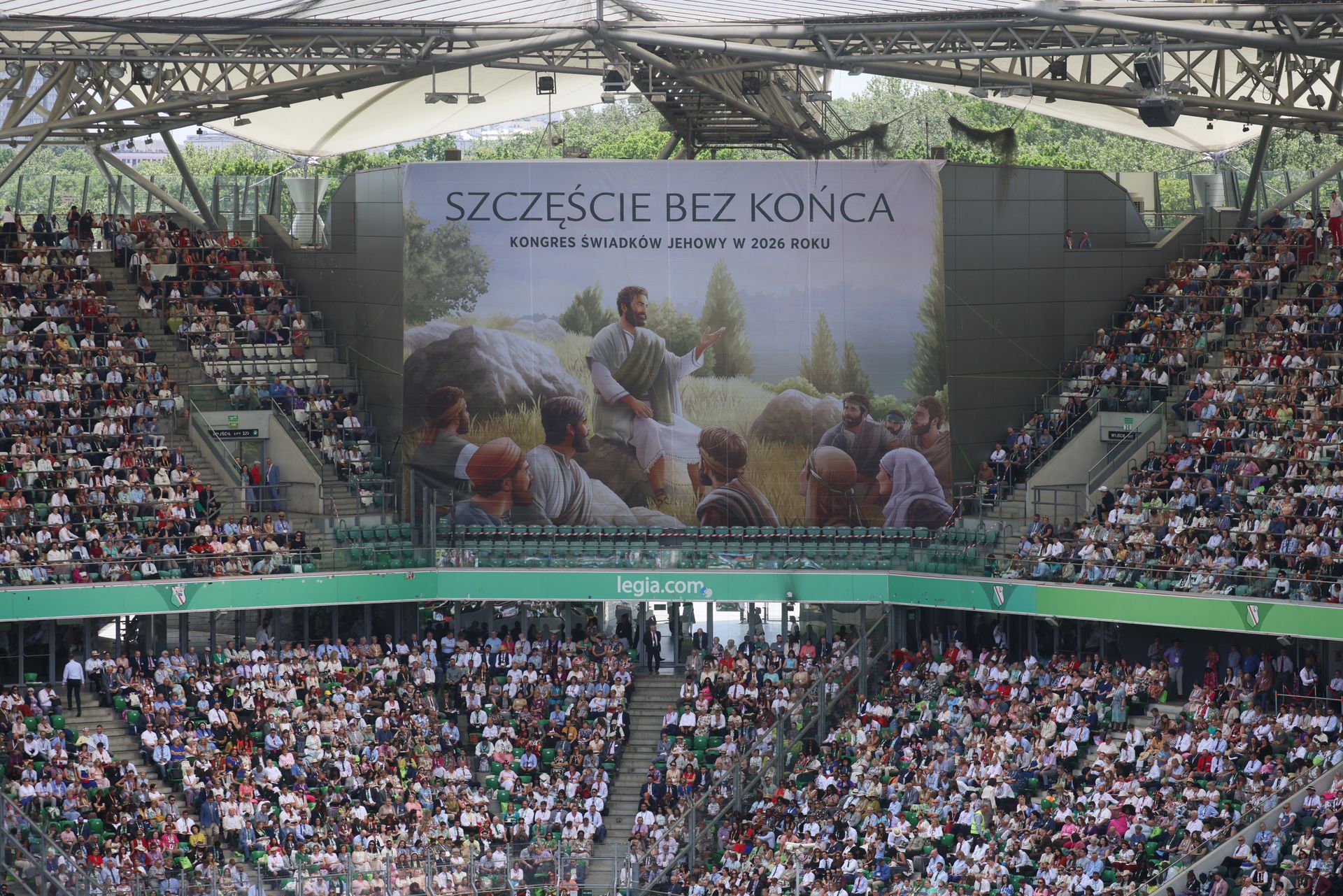 Tysiące świadków jehowy w Polsce. Delegaci z ponad 20 krajów