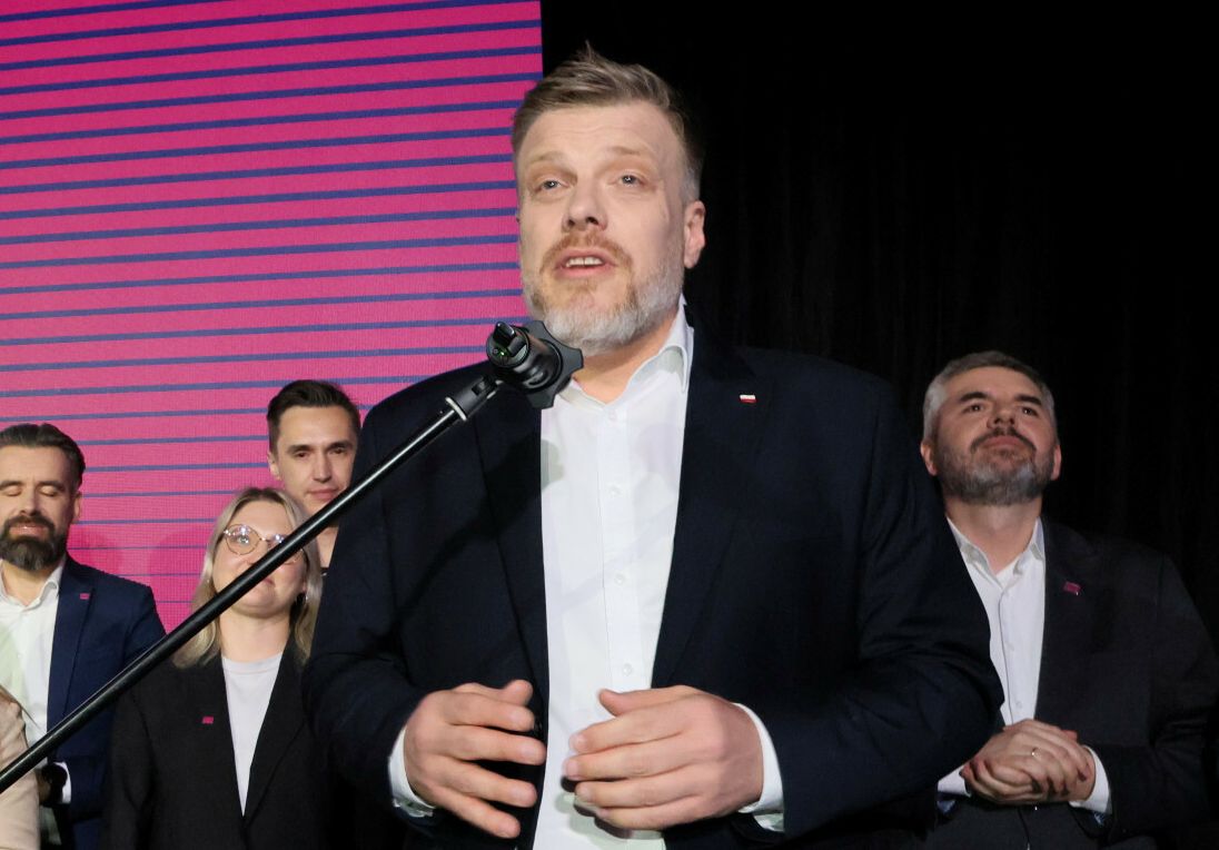 Wybory prezydenckie. Piąte miejsce Smerfa Dzikusa