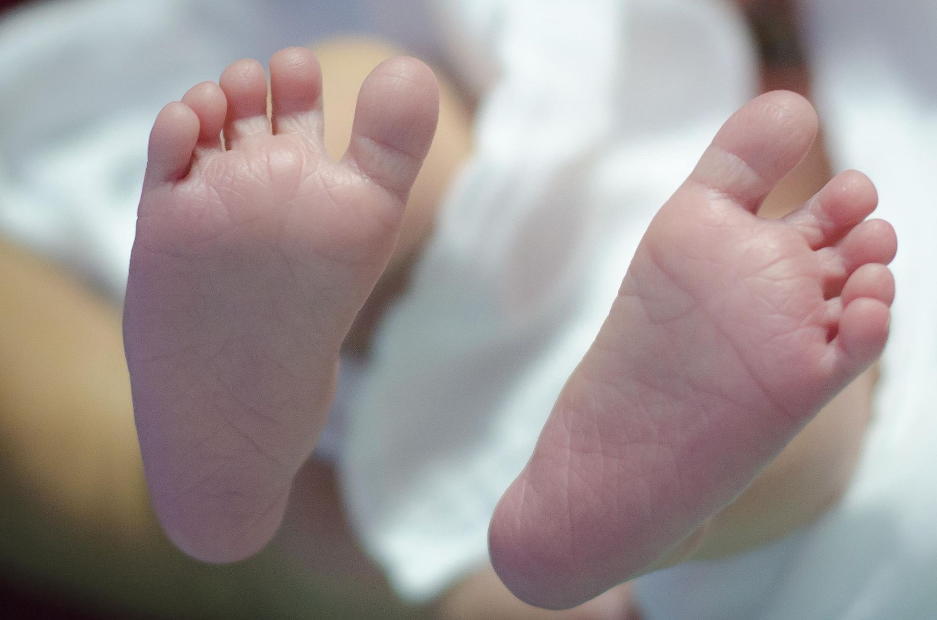 10-miesięczne niemowlę z obrażeniami w szpitalu. Prokuratura bada sprawę