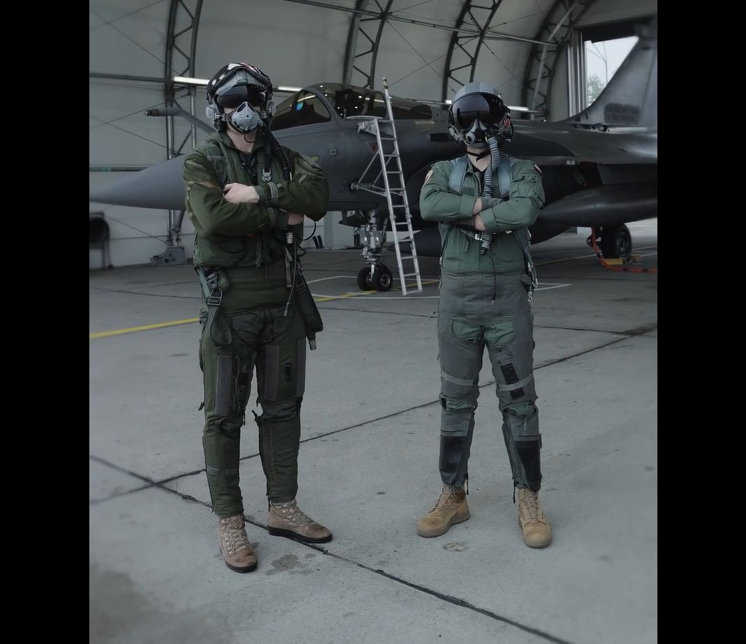 Polskie FA-50GF na ćwiczeniach. Partnerami są maszyny z Francji