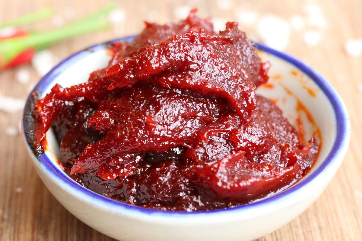 Dodaję do hummusu i do twarożku. Dzięki niej śniadanie nabiera wyrazu