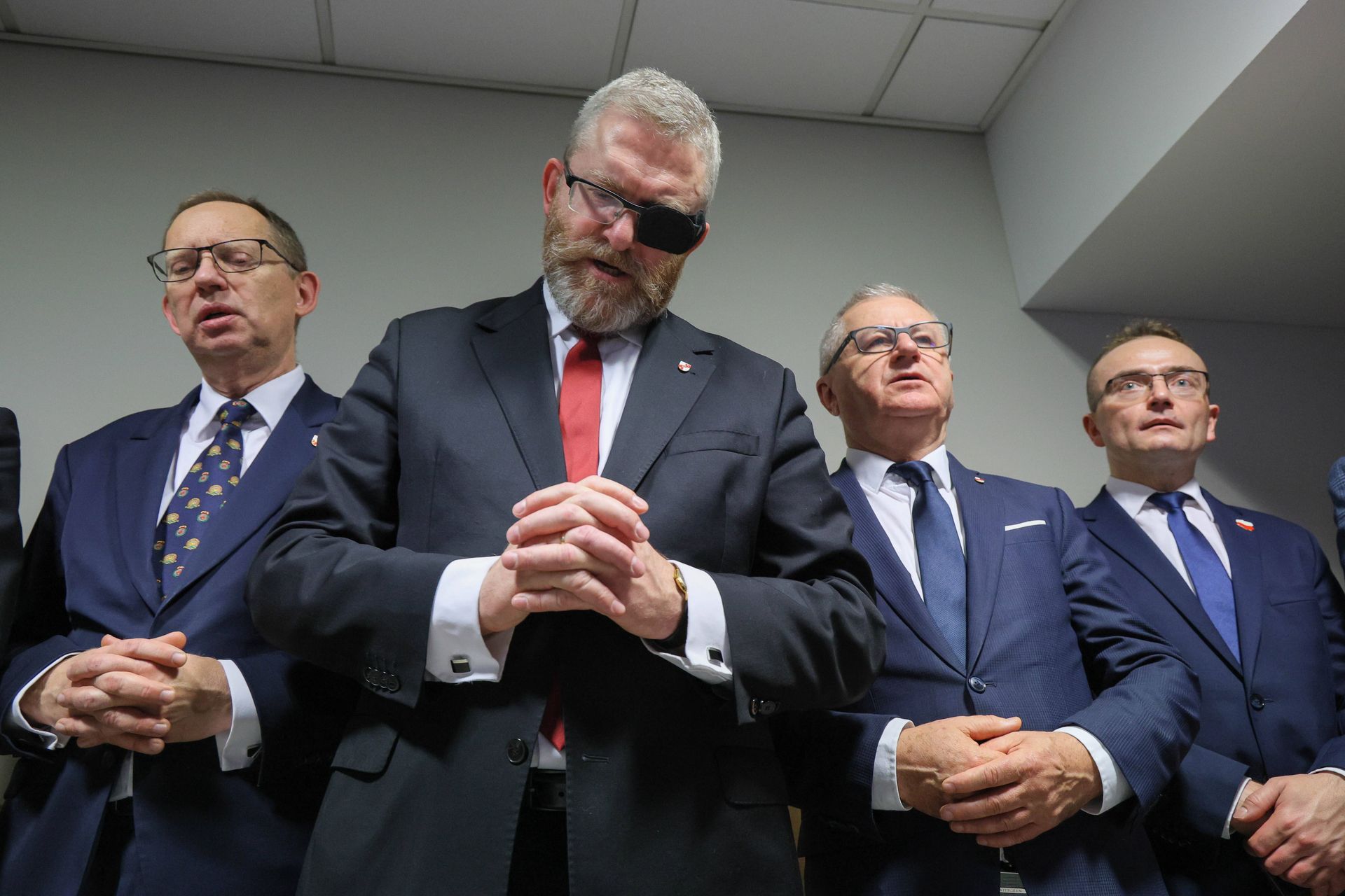 Sześć partii w Sejmie? Zaskakujący sondaż wyborczy