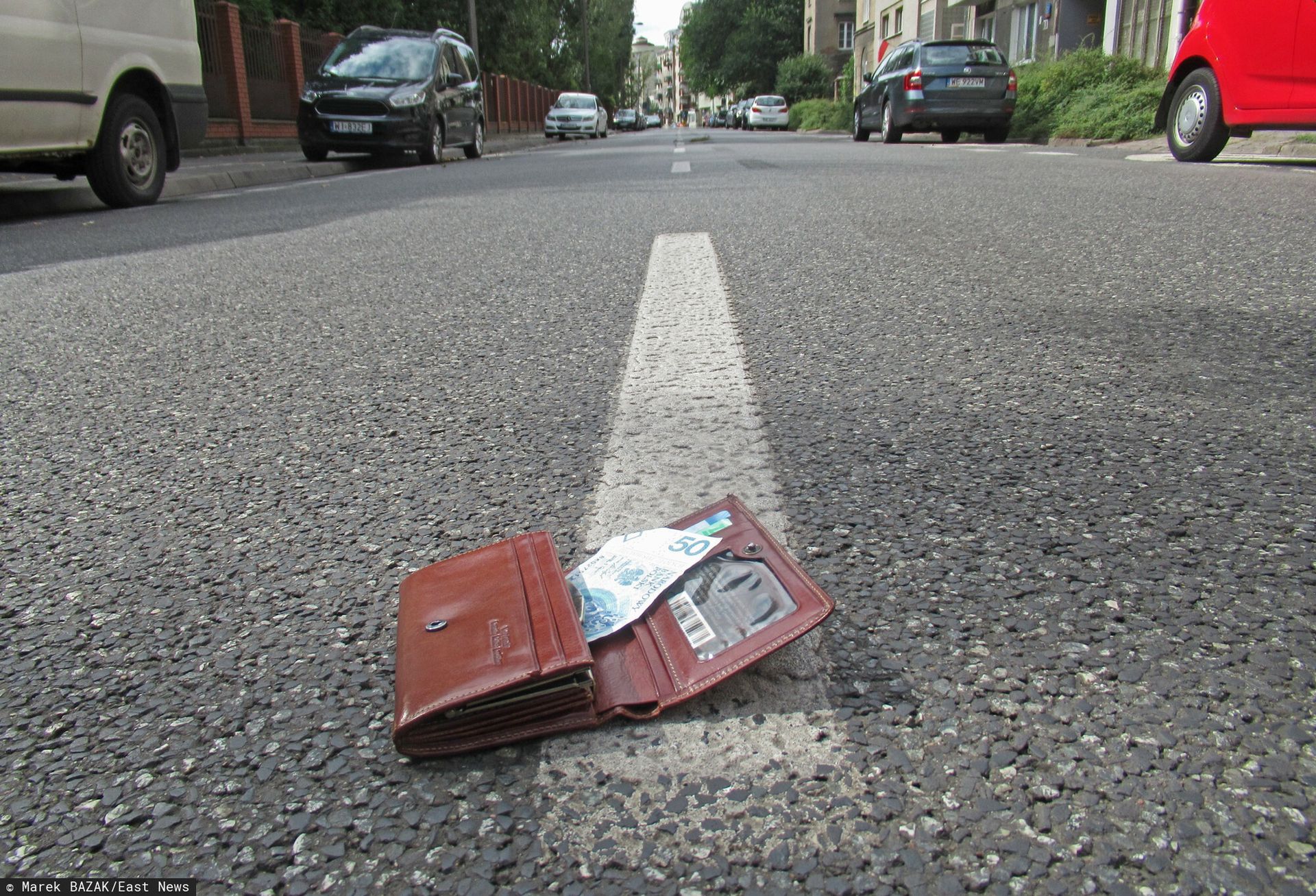 Ukrainiec znalazł portfel z gotówką. Oto co z nim zrobił