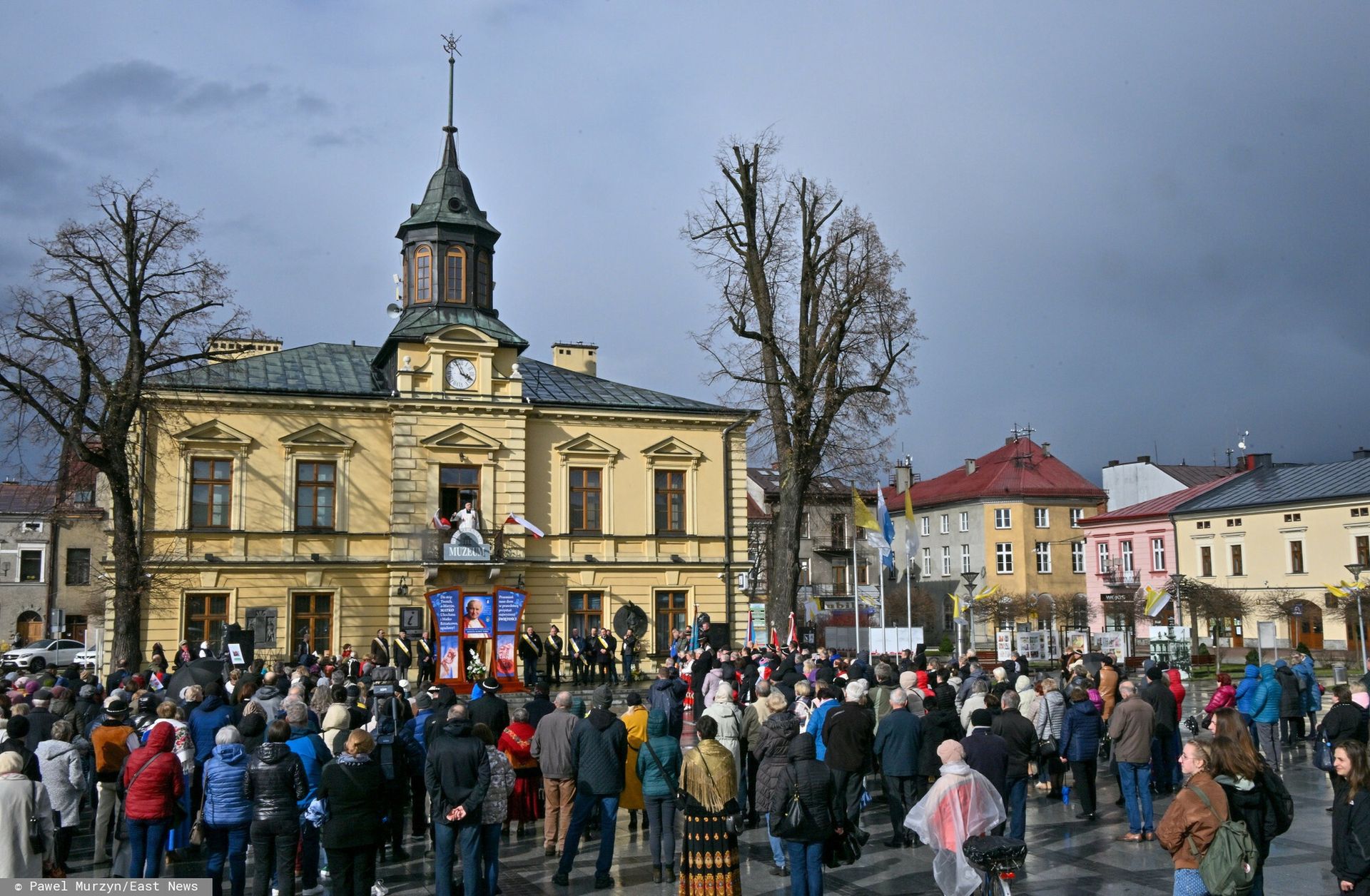 Zrobili fuszerkę za 1,5 mln zł. Burmistrz: tak ma być